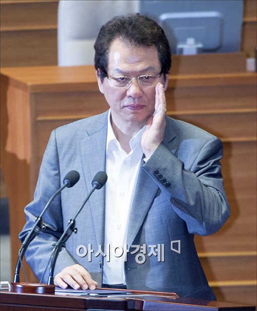 [포토]답변 고심