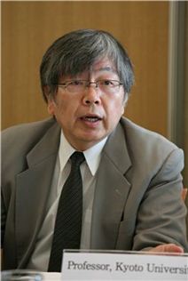 "건설산업이 경기회복의 열쇠"