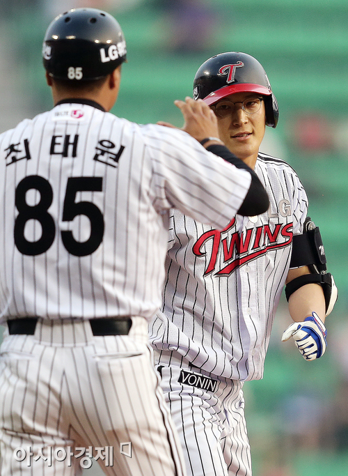 [포토] 문선재 '신바람 3루타!'