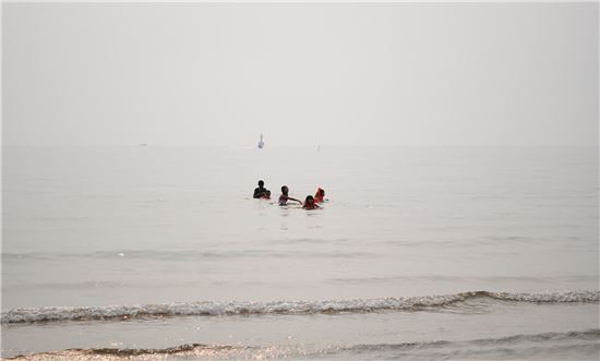 [세종四方]변산반도 채석강…"바다와 오랜 시간속에 그냥 웃지요"