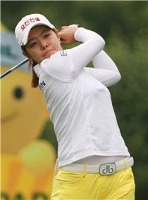 변현민, 선두 "2년 만에 우승하나?"