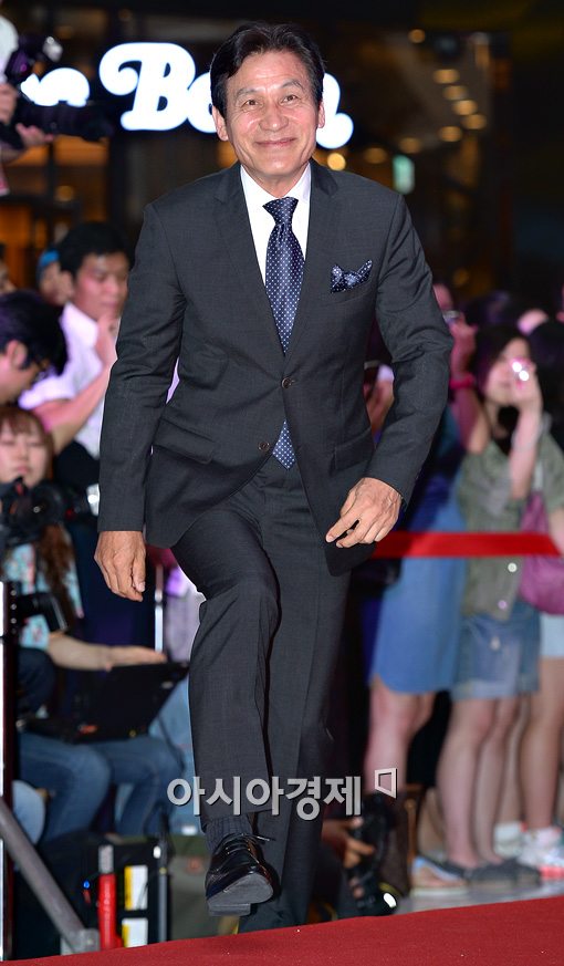 [포토]안성기 '영화제는 언제나 신나'