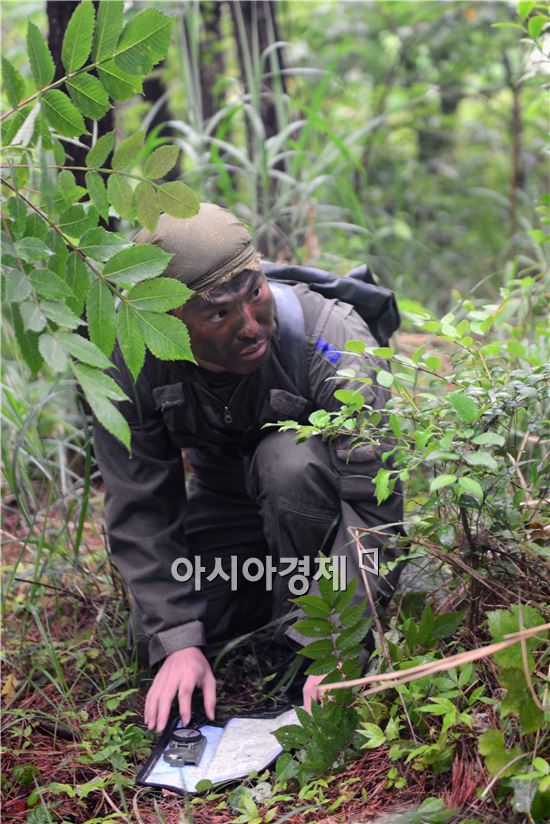 살아서 돌아와라... 공군조종사 생환훈련