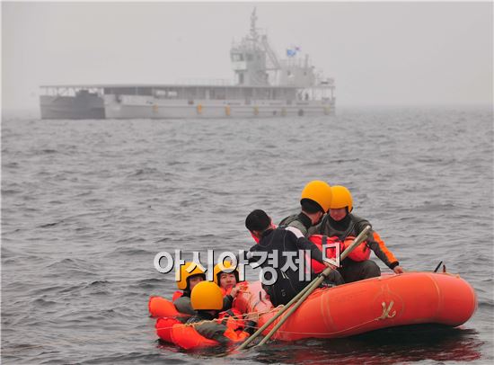 살아서 돌아와라... 공군조종사 생환훈련