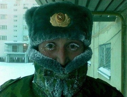 러시아 신제품 마스카라, "속눈썹도 얼게 만드는 강추위 대단해"