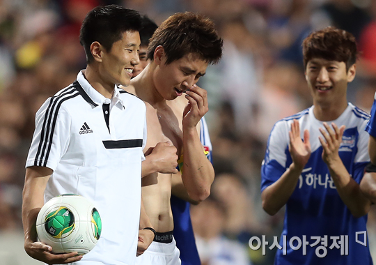 [포토] 입장하는 신부 구자철