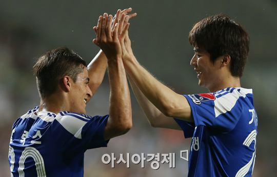 [포토] 기뻐하는 알렉스-기성용