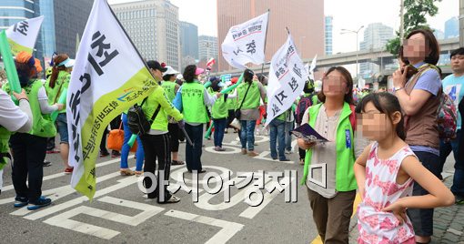 [포토]학교 비정규직 노동자들, 아이의 눈에는?