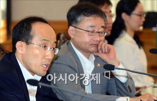 [포토]모두발언하는 추경호 기획재정부 1차관