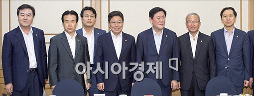 [포토]경제현안 논의를 위한 당정