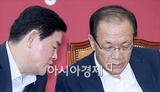 [포토]심각한 새누리당 지도부