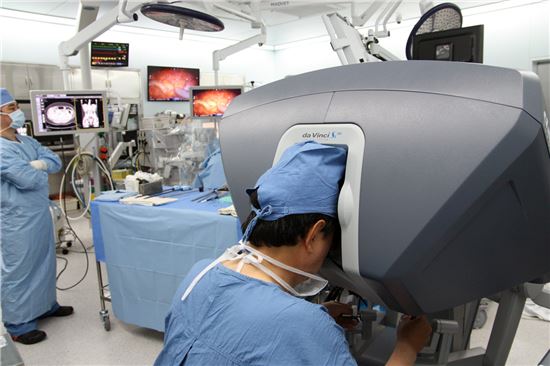 분당서울대병원 "형광 이미지로 로봇 수술 정확도 높인다"