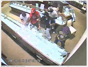 "30초만에 10억 명품을" … 美 유명 백화점에 떼강도