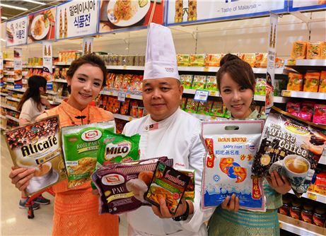 [포토]홈플러스, 국내 최초 ‘말레이시아 식품전’ 개최