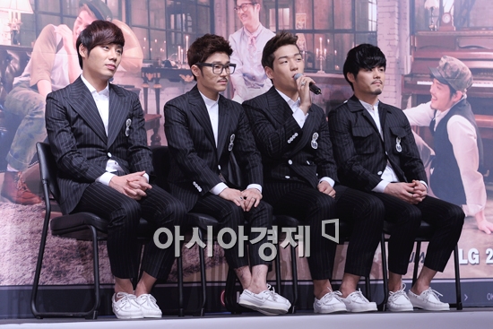 울랄라세션 "故 임윤택 유작 공개 계획 없다"