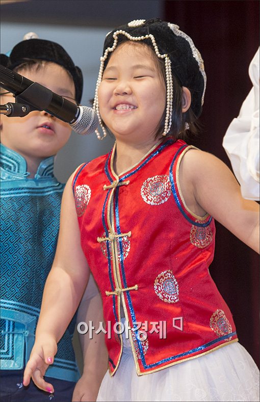 [포토]몽골 어린이의 즐거운 하루