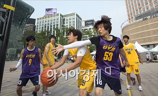 [포토]서울광장, 길거리 농구대회