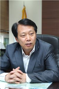 이성 구로구청장 