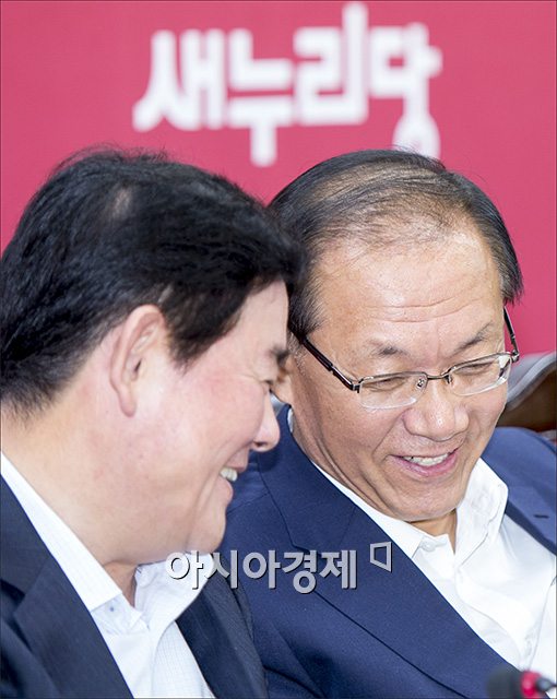 [포토]활짝웃는 황우여·최경환