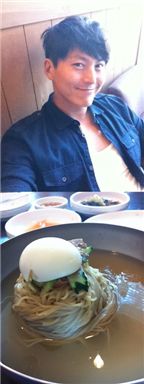 류수영 냉면 인증샷 투척 "모두 더위 조심" 