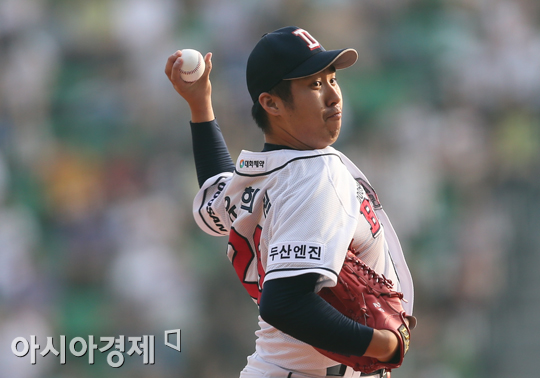 [포토] 역투하는 유희관