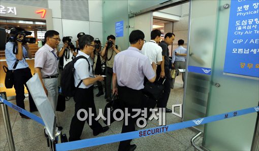 [포토]국토부 사고 조사팀, 출국 중