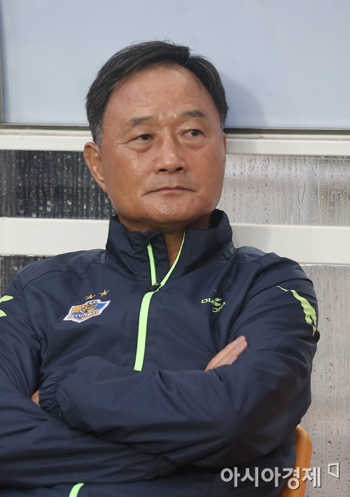 [포토] 김호곤 감독 '수중전이군'