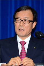 이순우 회장, '15% 채우기' 첫걸음