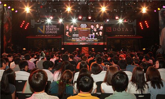 `도타2-NSL`대회, `에프엑스오픈` 등 4개 팀 준결승 진출