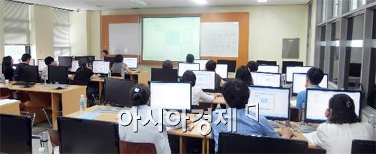 동신대 대학원, AMOS 활용 구조방정식 모형 특강 개최 