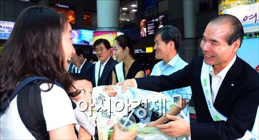[포토]여름휴가는 어촌에서