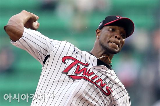 [포토] LG 리즈 역투