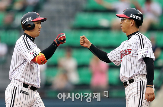 [포토] 동점타 이병규 '승부는 원점!'