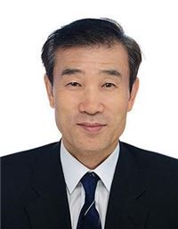 서울대치과병원장에 류인철 교수