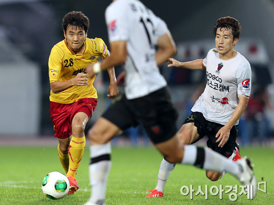 [포토] 돌파하는 이승렬