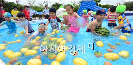 [포토]물놀이 즐기러 하나로클럽으로 오세요~