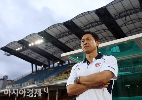 [포토] 안익수 감독 '승리를 꿈꾼다'