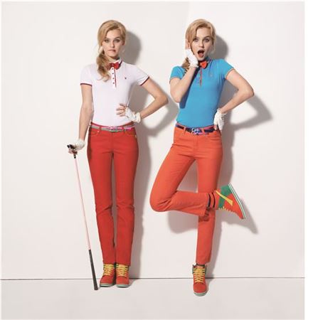 "컬러는 '힐링'이다"..마음을 치유하는 色테라피룩