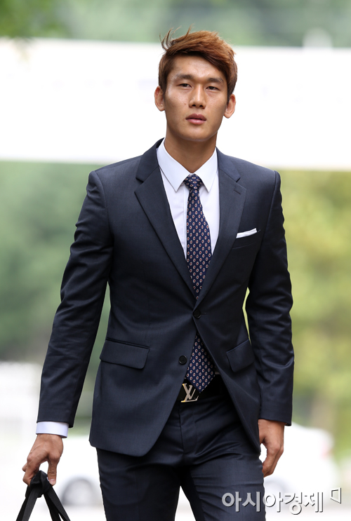 [포토] 파주NFC 입소하는 이용