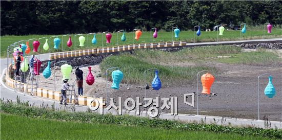 [포토]강진 청자 축제 밝힐 청자 등(燈)  눈길 