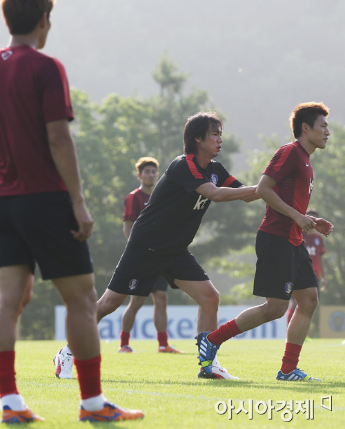 [포토] 훈련 지휘하는 홍명보 감독