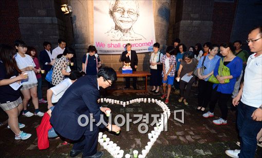 [포토]'오늘 그 분을 생각하며'