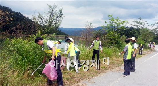 농어촌公 곡성지사,깨끗한 용수공급 위한 환경정화 실시