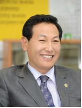 김용성 위원장 