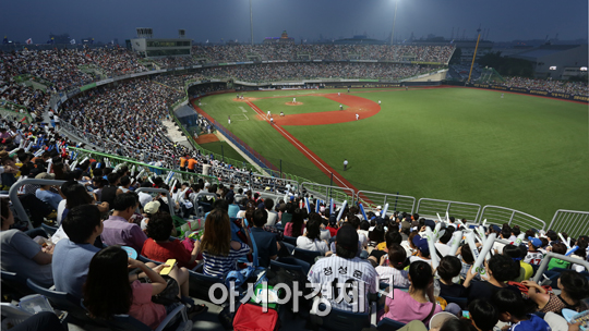 [포토] 프로야구 올스타전 열린 포항야구장 뜨거운 열기