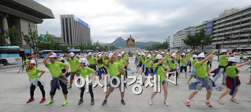 [포토]광화문 광장을 채운 청춘들 