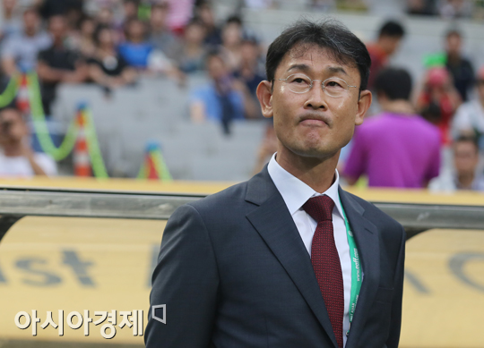 윤덕여 "여자 축구, 체력·기술 보완하면 경쟁력 충분"