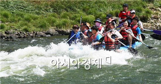 구례군, 섬진강 래프팅 체험행사 성료