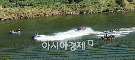 구례군, 섬진강 래프팅 체험행사 성료