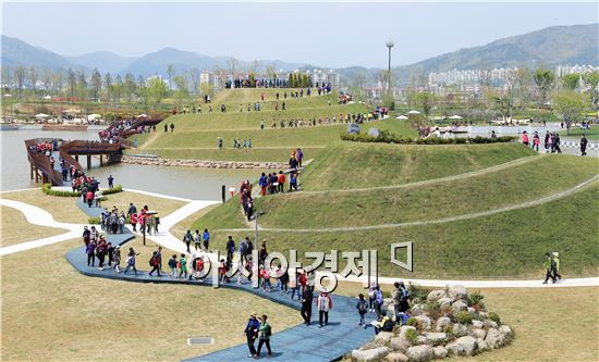 순천정원박람회 개최로 순천시 관광객 대폭 증가!